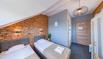 Фото номера Двухместный номер с 1 кроватью Отели типа «постель и завтрак» Hotel Czerwone Korale г. Cielimowo 11