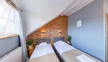 Фото номера Двухместный номер с 1 кроватью Отели типа «постель и завтрак» Hotel Czerwone Korale г. Cielimowo 7